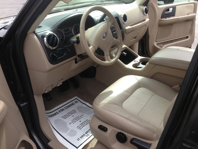 2006 Ford Expedition XL XLT Work Series
