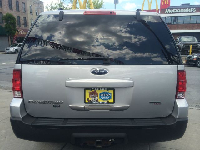 2006 Ford Expedition XLT Regular Cab 4x4
