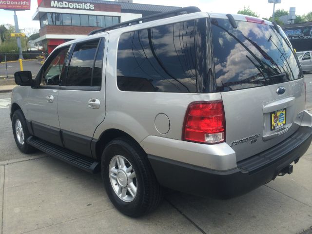 2006 Ford Expedition XLT Regular Cab 4x4