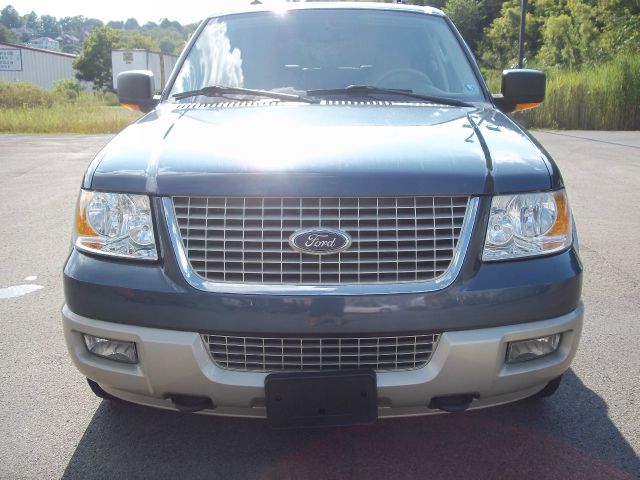 2006 Ford Expedition E320 - Extra Sharp