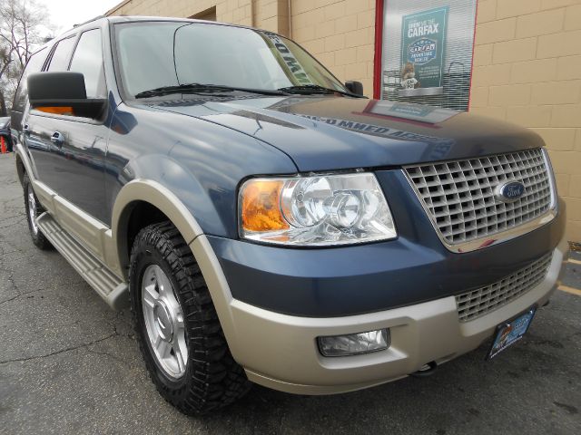 2006 Ford Expedition E320 - Extra Sharp
