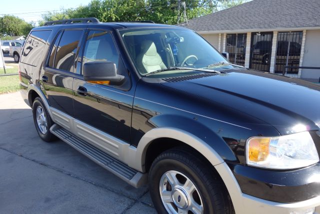 2006 Ford Expedition E320 - Extra Sharp