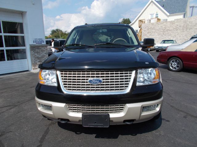 2006 Ford Expedition E320 - Extra Sharp