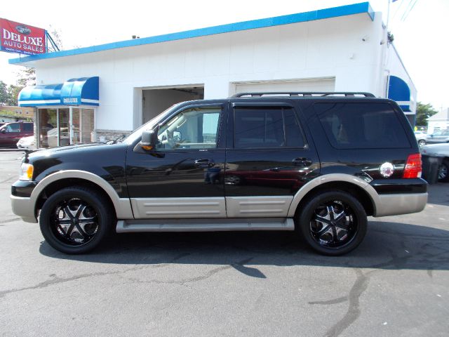 2006 Ford Expedition E320 - Extra Sharp