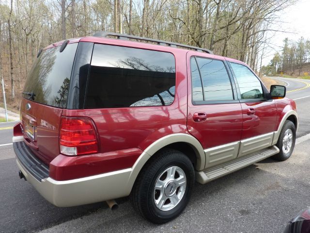 2006 Ford Expedition E320 - Extra Sharp