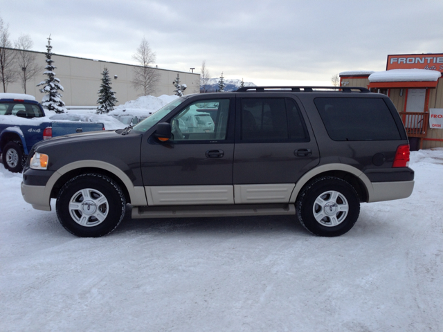 2006 Ford Expedition E320 - Extra Sharp