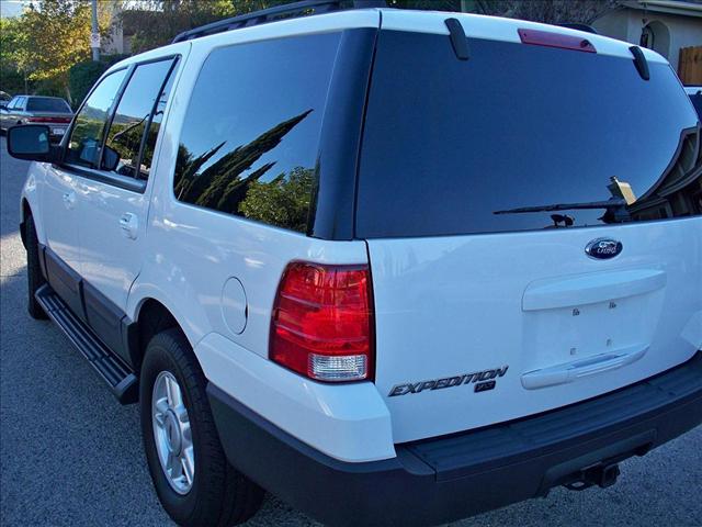 2006 Ford Expedition Unknown