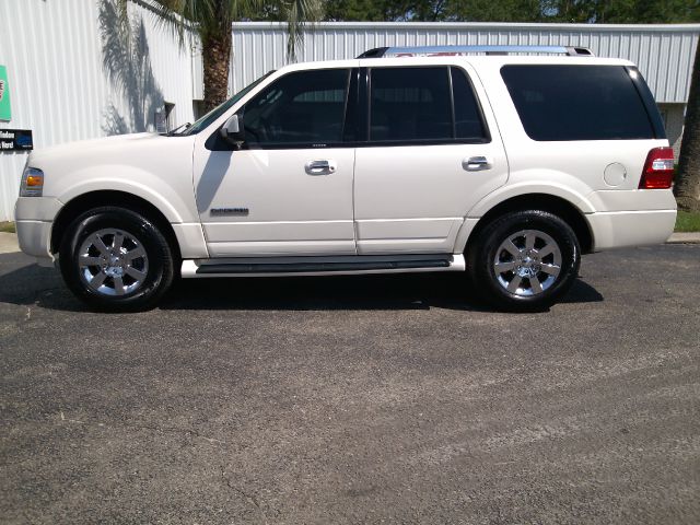 2007 Ford Expedition B2200 Cab Plus 2WD