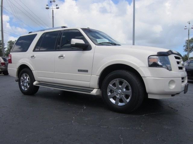 2007 Ford Expedition SLT 25