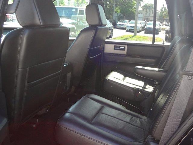 2007 Ford Expedition SLT 25