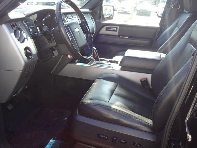 2007 Ford Expedition SLT 25