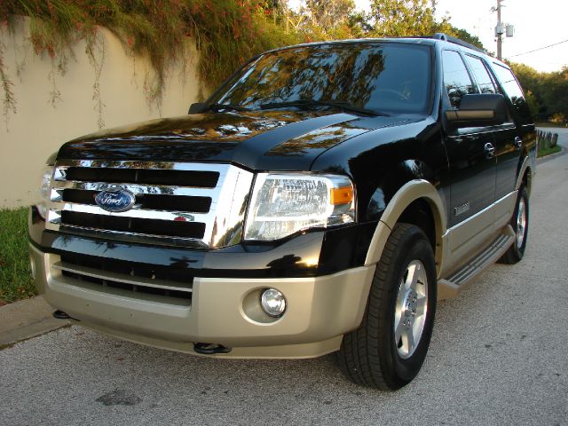 2008 Ford Expedition E320 - Extra Sharp