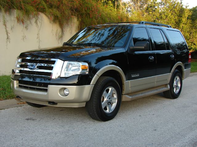 2008 Ford Expedition E320 - Extra Sharp