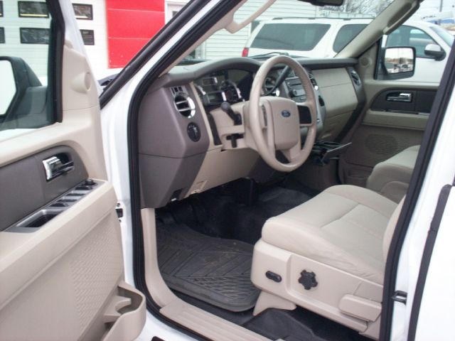 2009 Ford Expedition SL 4x4 Regular Cab