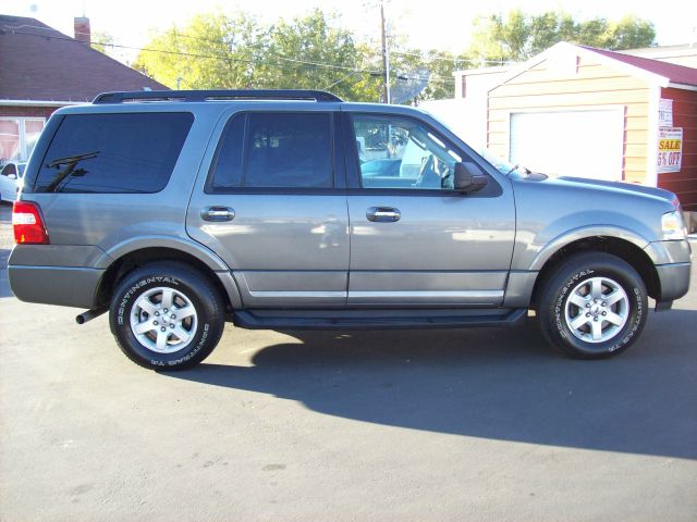 2010 Ford Expedition SL 4x4 Regular Cab