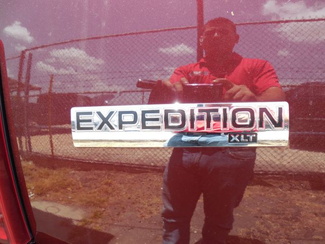 2011 Ford Expedition 3.7L FWD