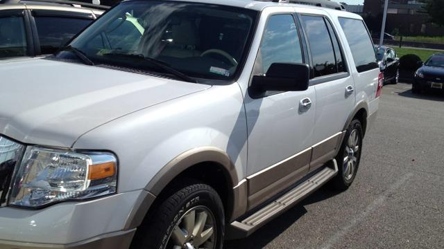 2011 Ford Expedition ESi