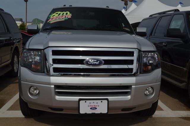 2013 Ford Expedition SLT 25