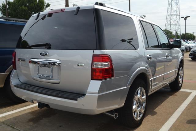 2013 Ford Expedition SLT 25