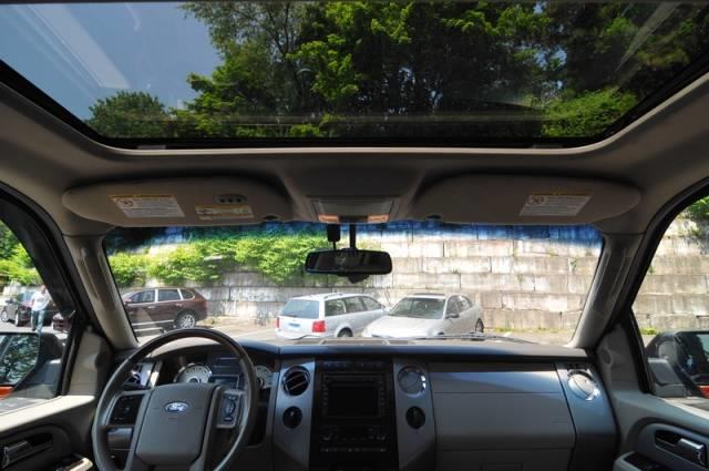 2007 Ford Expedition EL SLT 25