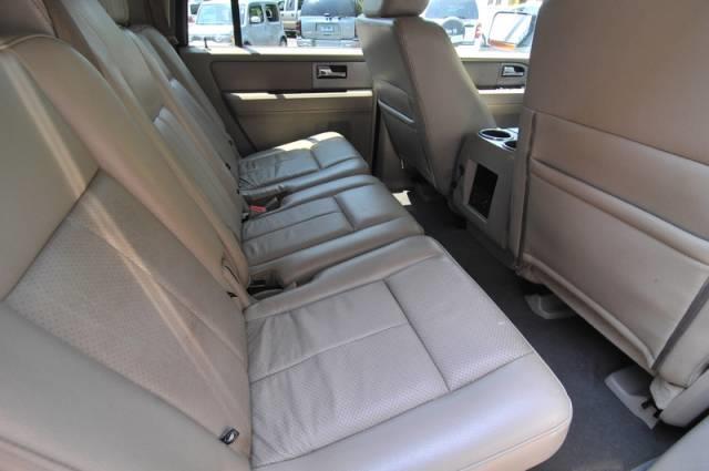 2007 Ford Expedition EL SLT 25