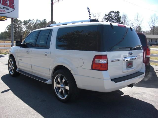 2007 Ford Expedition EL SLT 25