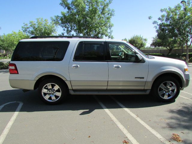 2007 Ford Expedition EL Cavalier