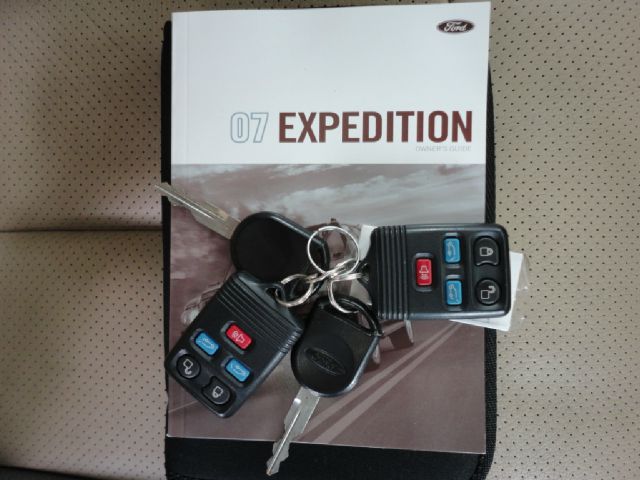2007 Ford Expedition EL Cavalier