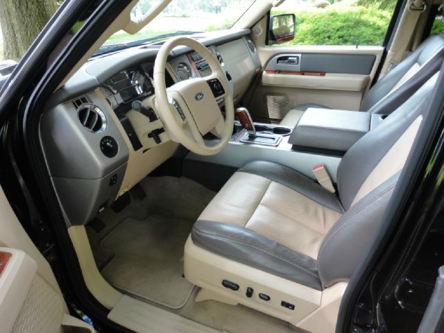 2007 Ford Expedition EL Cavalier