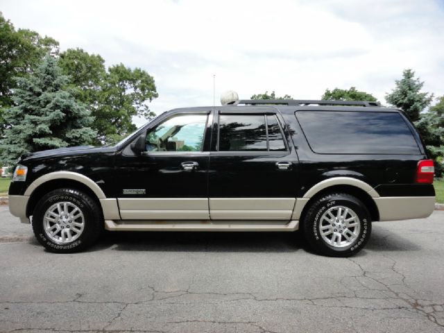 2007 Ford Expedition EL Cavalier