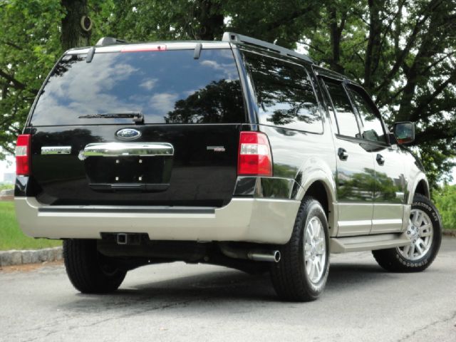 2007 Ford Expedition EL Cavalier