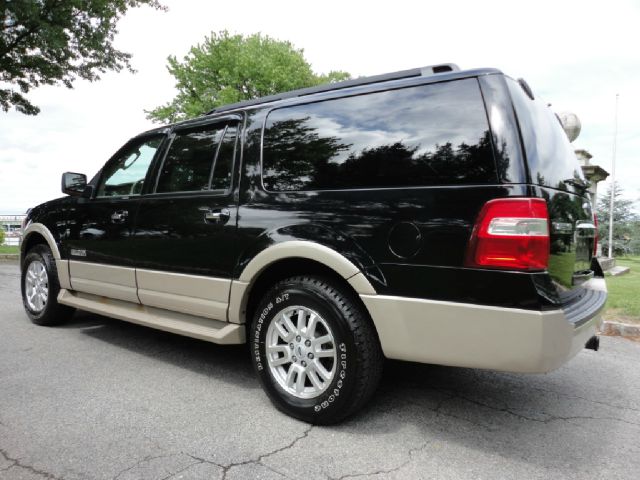 2007 Ford Expedition EL Cavalier
