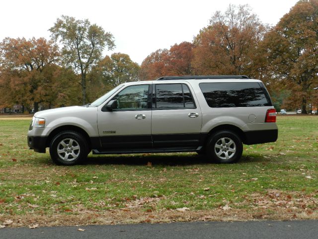 2007 Ford Expedition EL Xtronic CVT LE