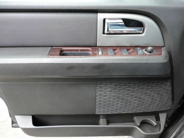 2008 Ford Expedition EL Xtronic CVT LE