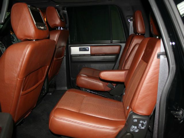 2012 Ford Expedition EL SXT Minivan