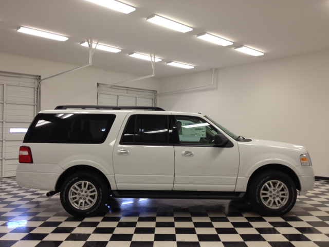 2013 Ford Expedition EL ESi