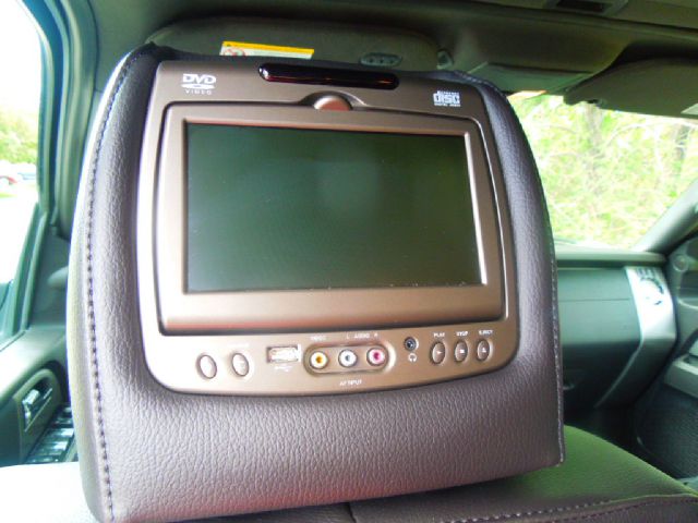 2014 Ford Expedition EL SLT 25