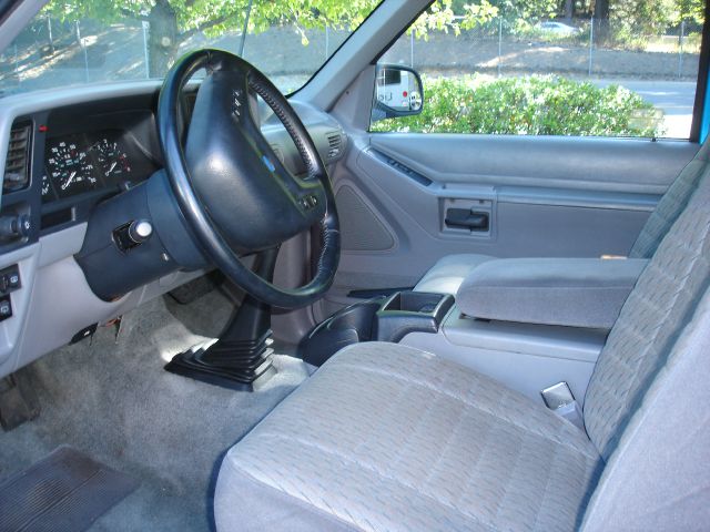1993 Ford Explorer Elk Conversion Van