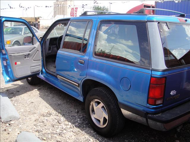 1994 Ford Explorer ESi