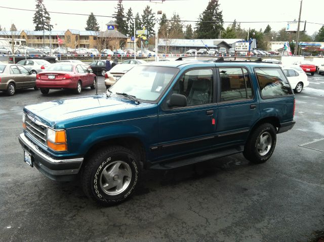 1994 Ford Explorer SLT Mega Cab 4WD