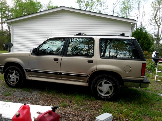 1994 Ford Explorer ESi