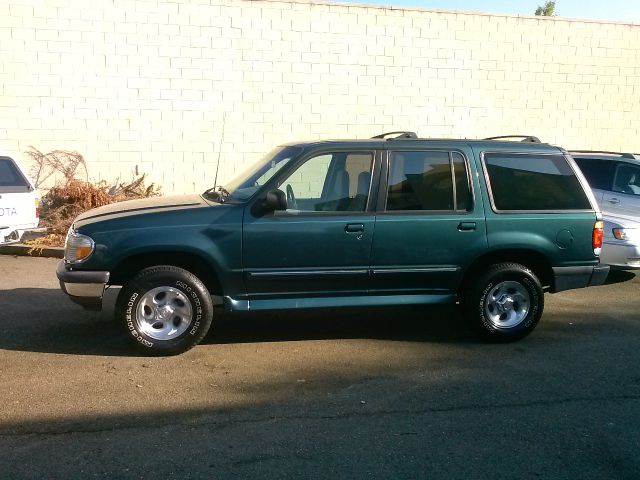 1996 Ford Explorer 4x4 Coupe