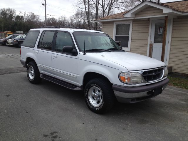 1996 Ford Explorer SLT Mega Cab 4WD