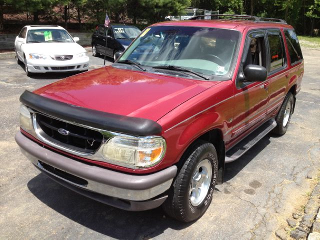 1996 Ford Explorer LS Wagon 4D