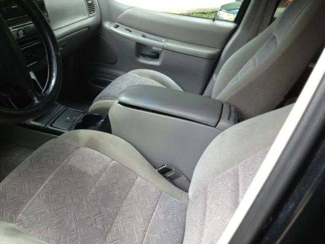 1996 Ford Explorer Super