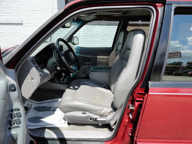 1997 Ford Explorer SLT Mega Cab 4WD