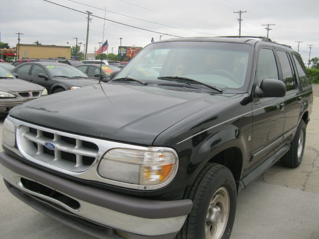 1997 Ford Explorer LS Wagon 4D