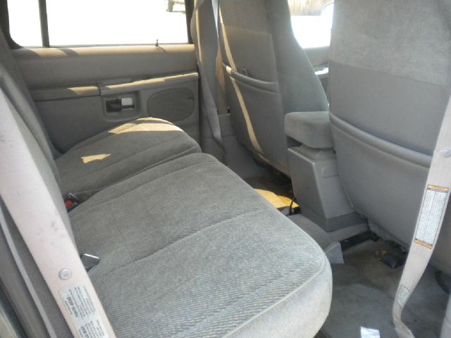 1997 Ford Explorer SLT Mega Cab 4WD