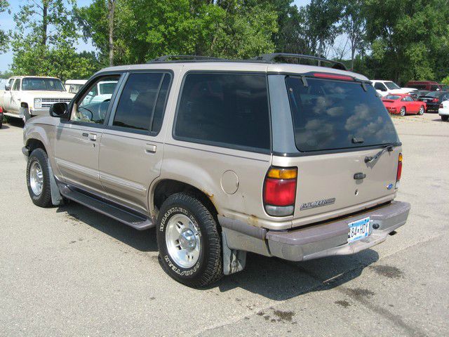 1997 Ford Explorer SLT Mega Cab 4WD