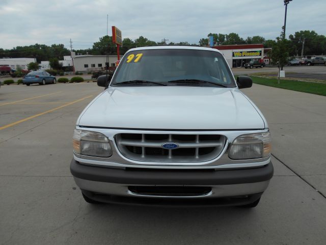 1997 Ford Explorer SLT Mega Cab 4WD